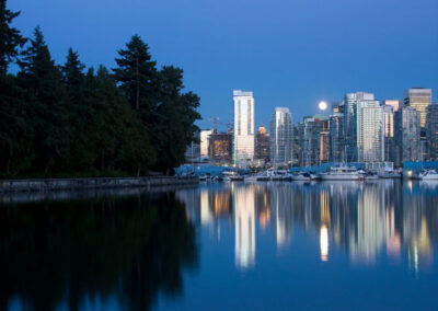 Stanley Park seawall Vancouver night tours